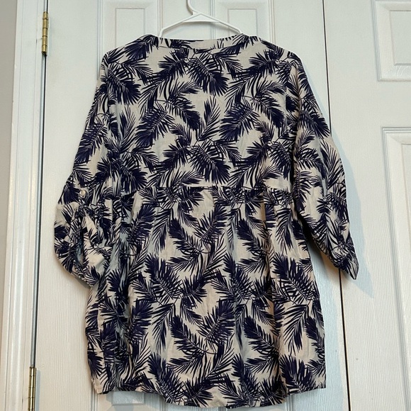 Jones&Co- linen like material babydoll top- Size 2X - Picture 3 of 6